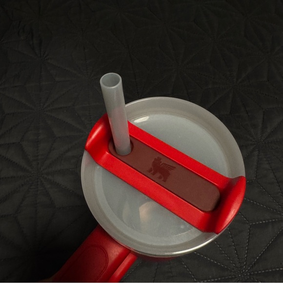 Stanley Red Insulated Travel Mug with Handle and Straw - Picture 5 of 8